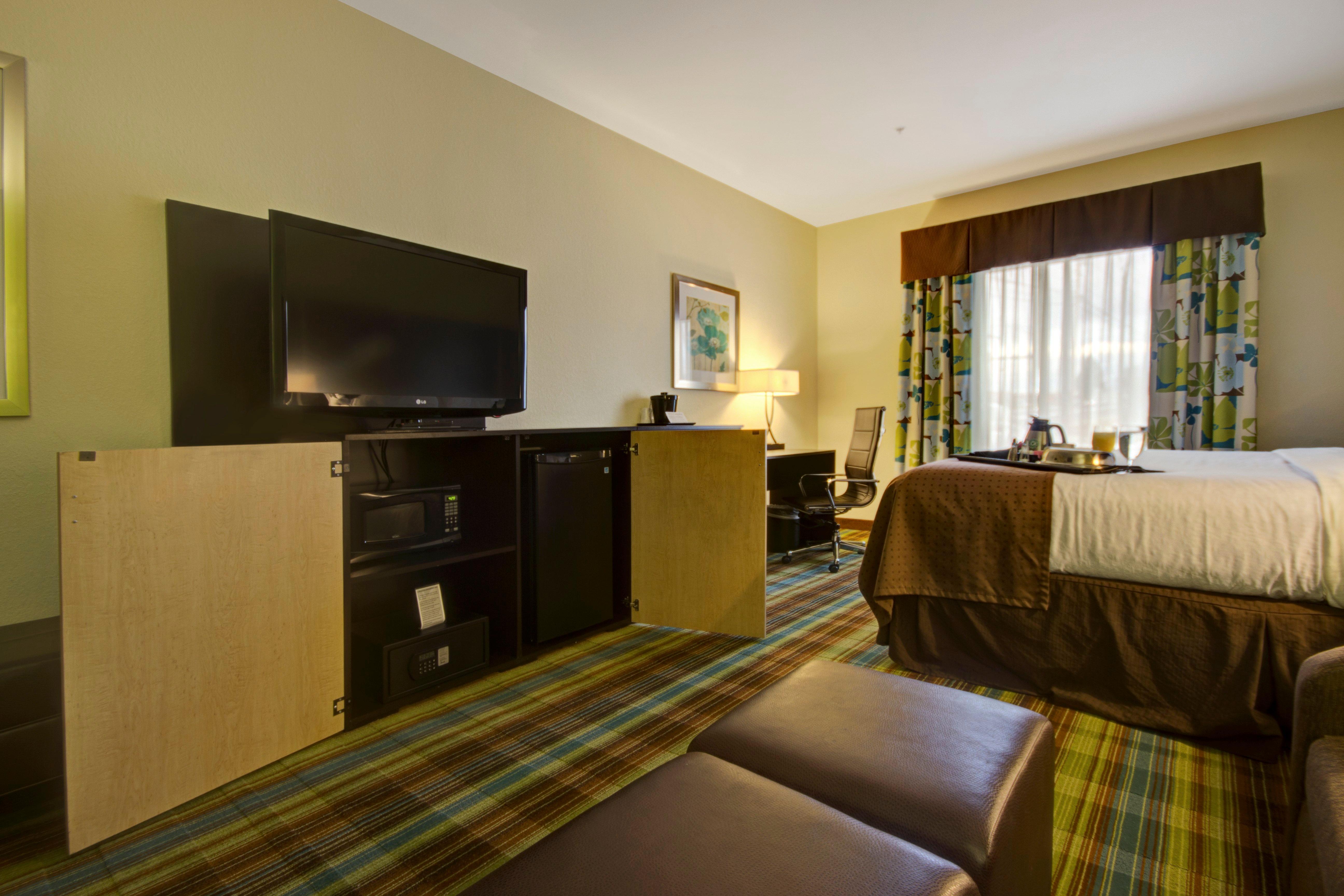 Holiday Inn Christiansburg Blacksburg By Ihg Kültér fotó