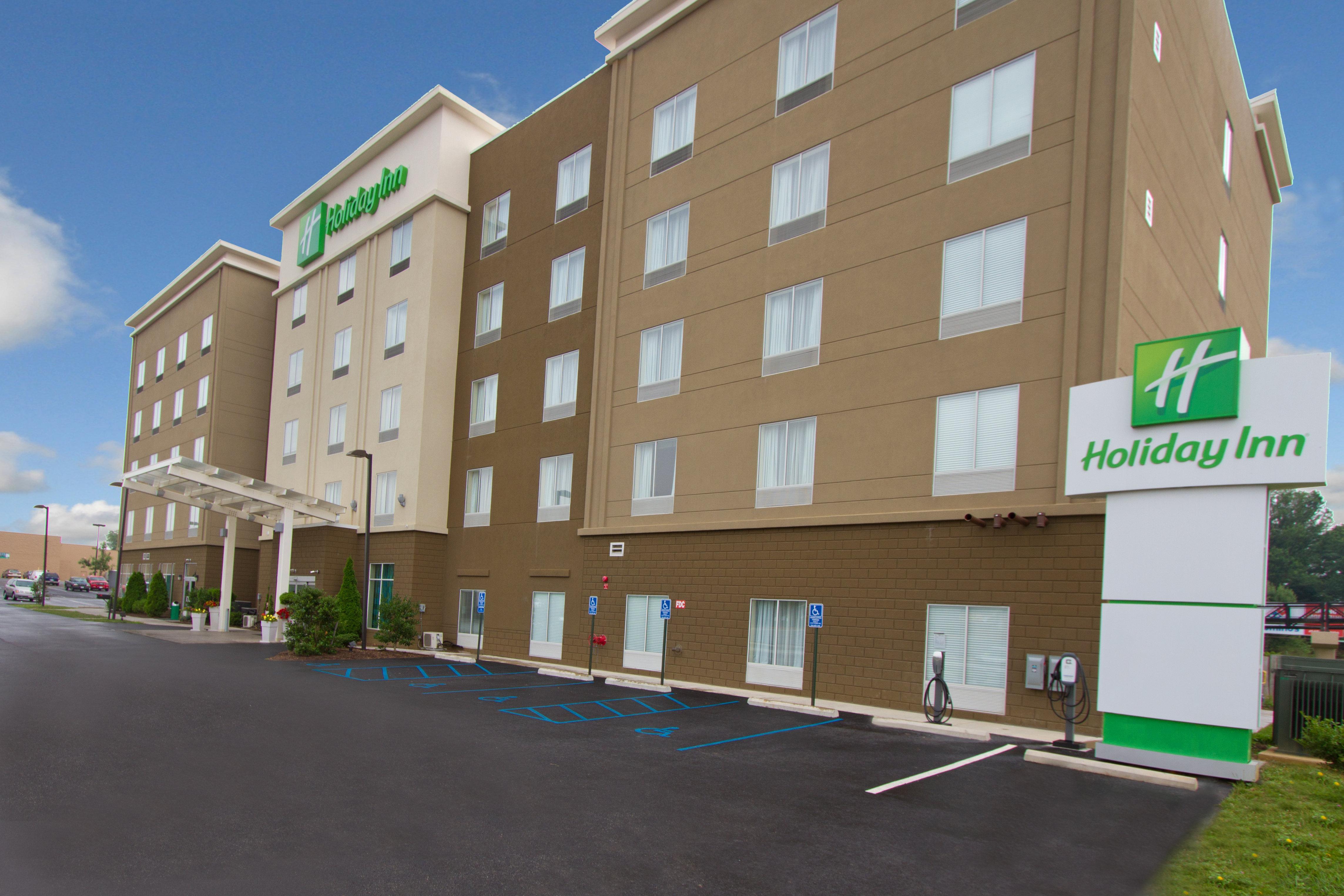 Holiday Inn Christiansburg Blacksburg By Ihg Kültér fotó
