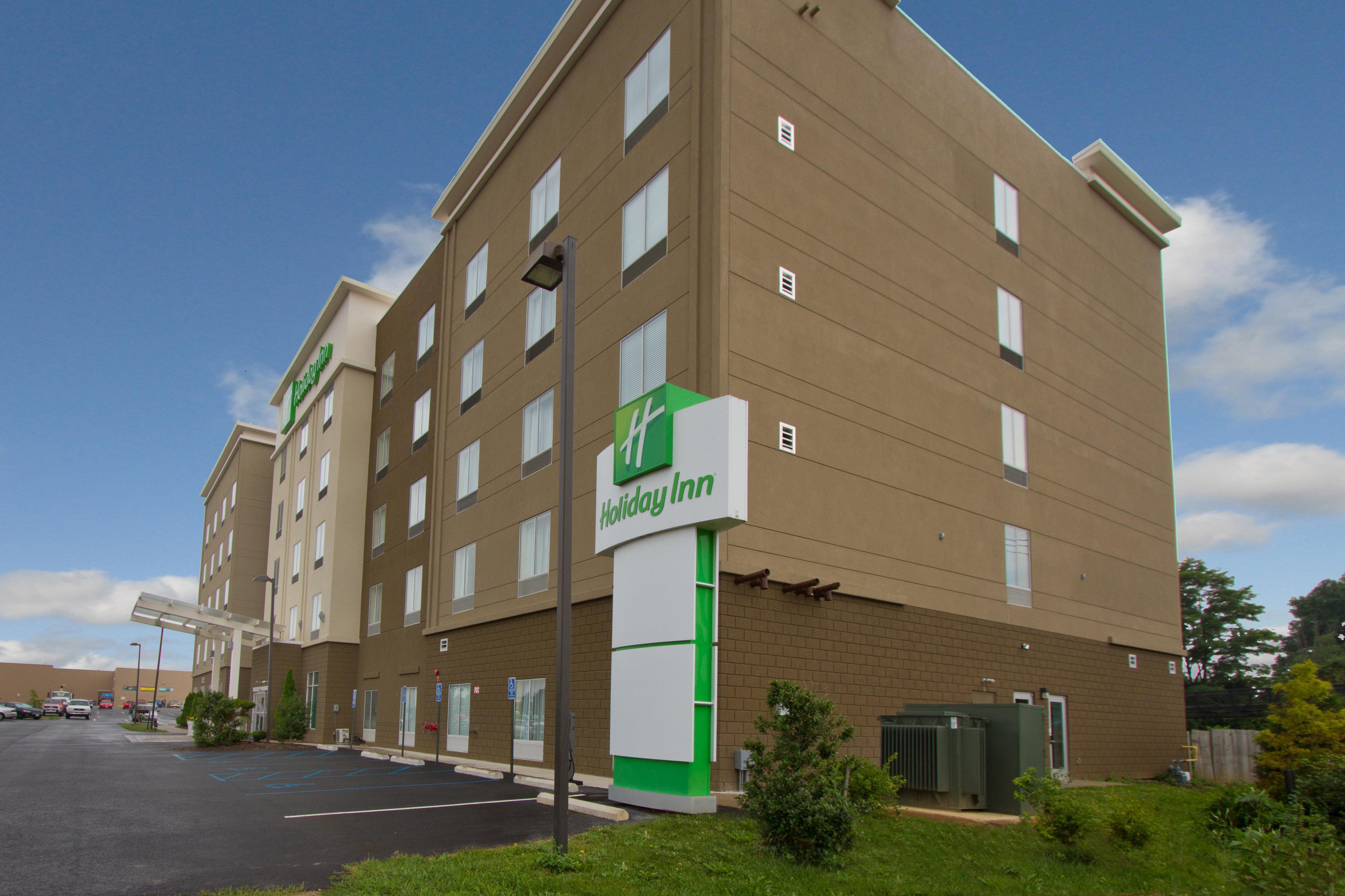 Holiday Inn Christiansburg Blacksburg By Ihg Kültér fotó