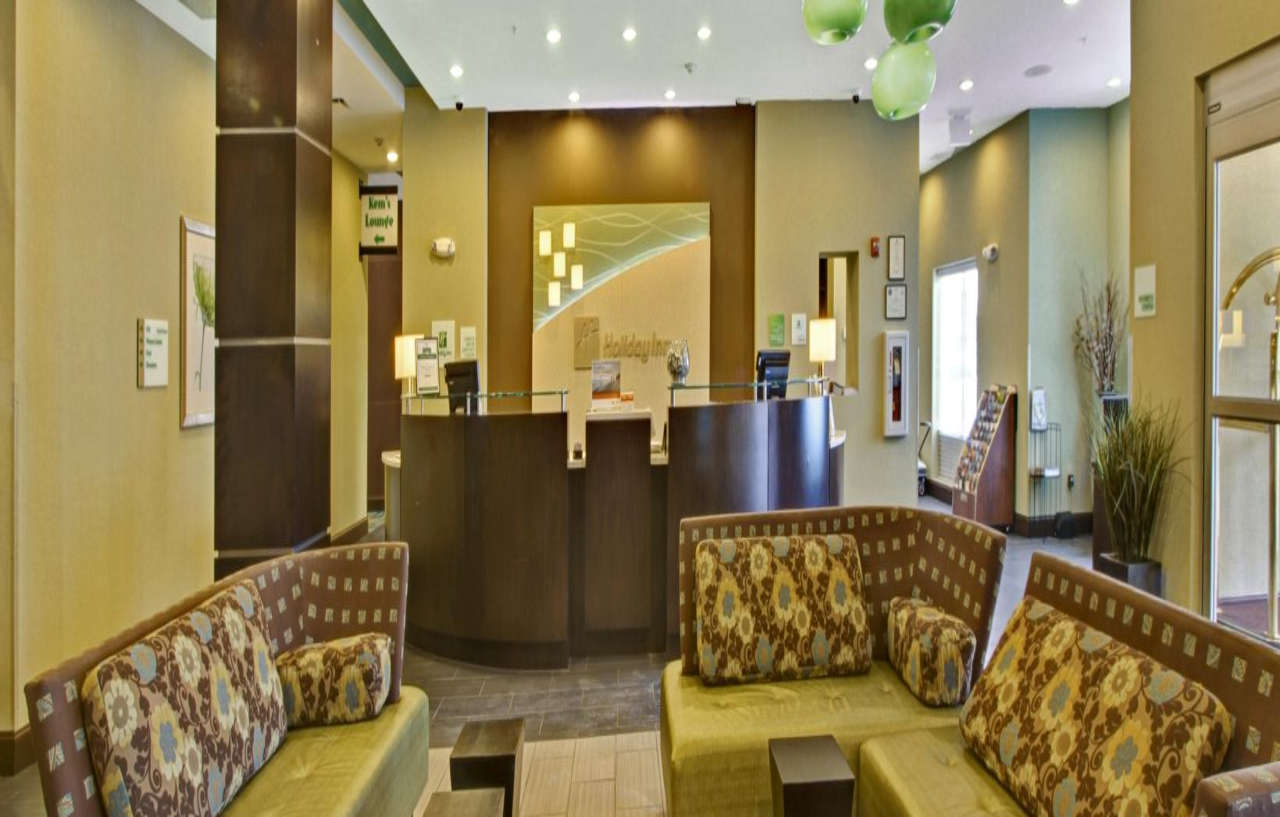 Holiday Inn Christiansburg Blacksburg By Ihg Kültér fotó